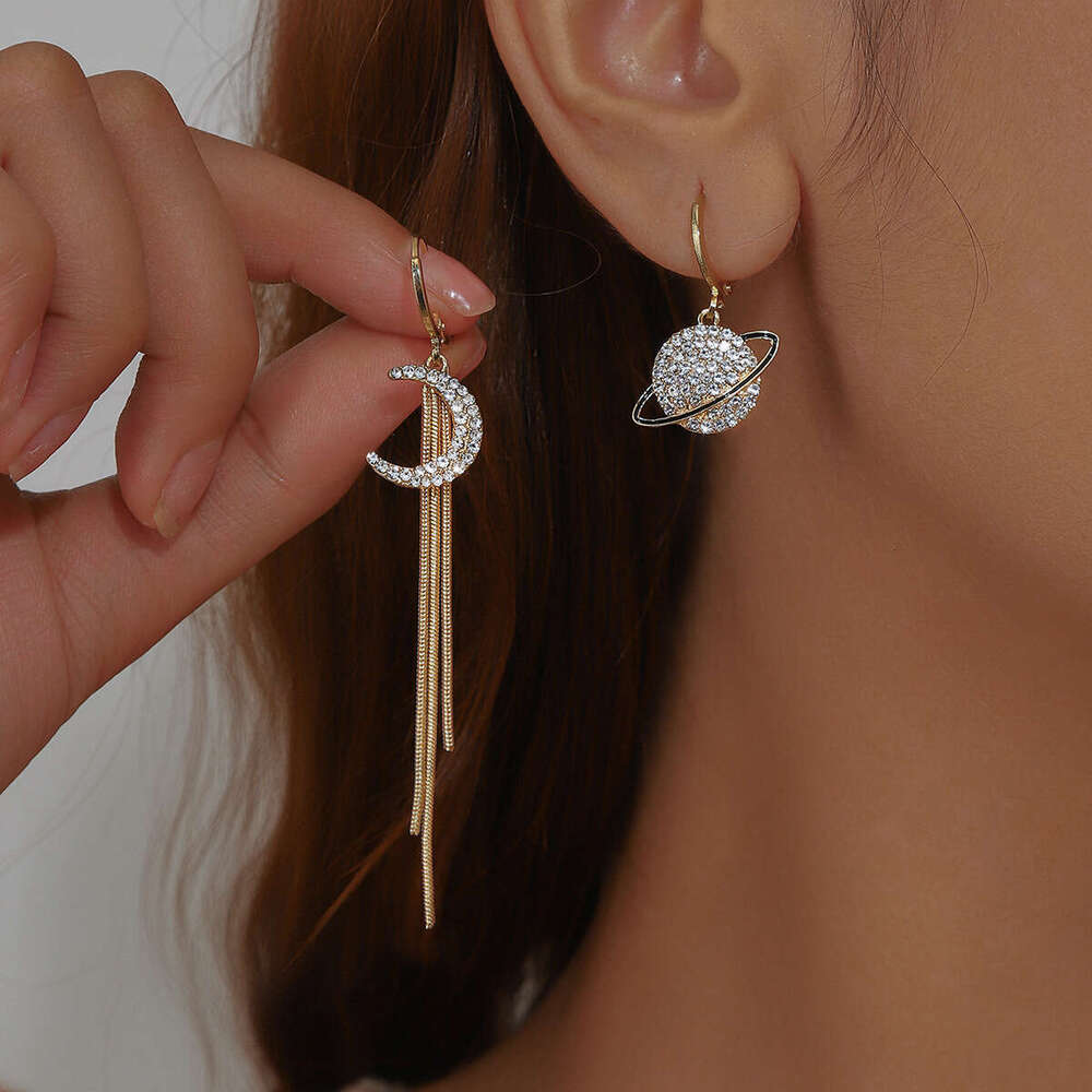 environmentally friendly crossborder moon earrings with unique personality and full diamond temperament long tassel highend earrings with earrings and