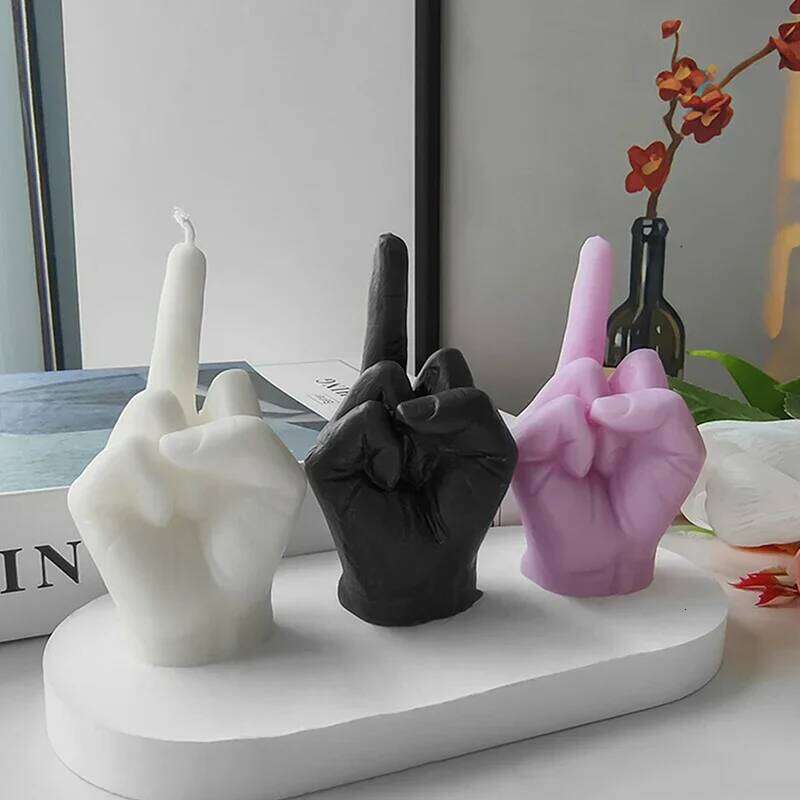 Universal Creative Middle Finger Shaped Gesture Scented Candles Durable Funny Quirky Gifts Home Decoration Ornaments S260204