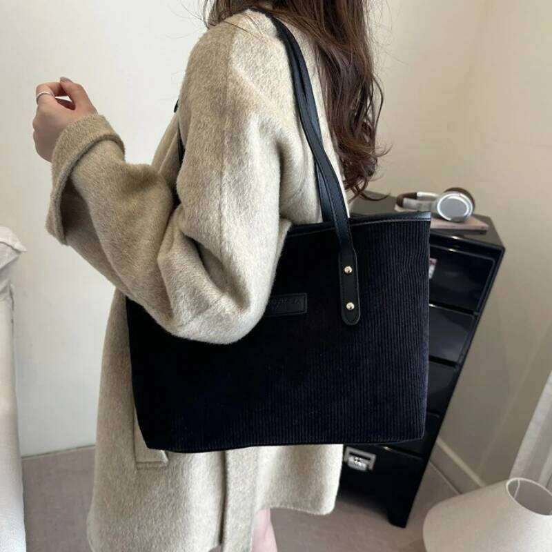 Women Versatile Shoulder Large Capacity Corduroy Tote Handle for Commute Simple and Casual Texture Stroage Bag Y260204