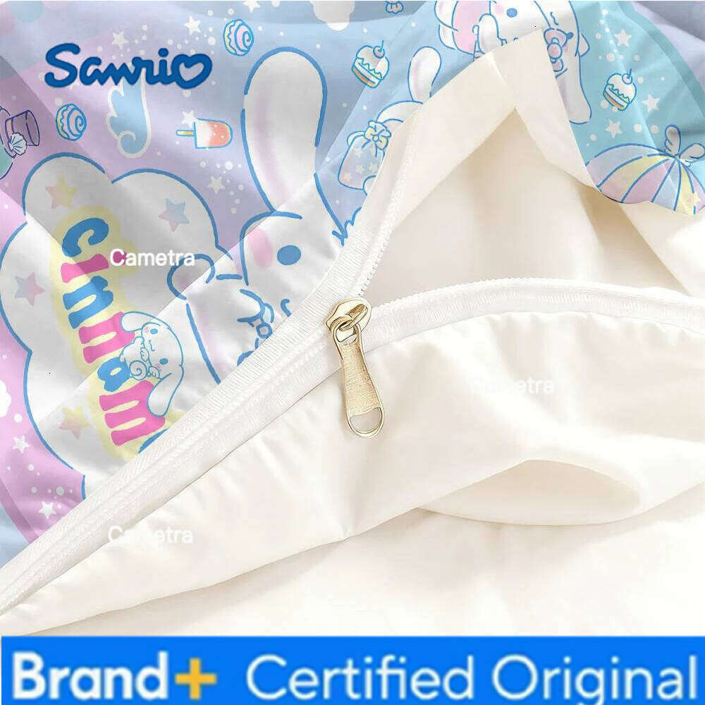 Sanrio Cinnamon Dog Minimalist Quilt Cover is a comfortable and lightweight quilt cover suitable for all skin types. H260205
