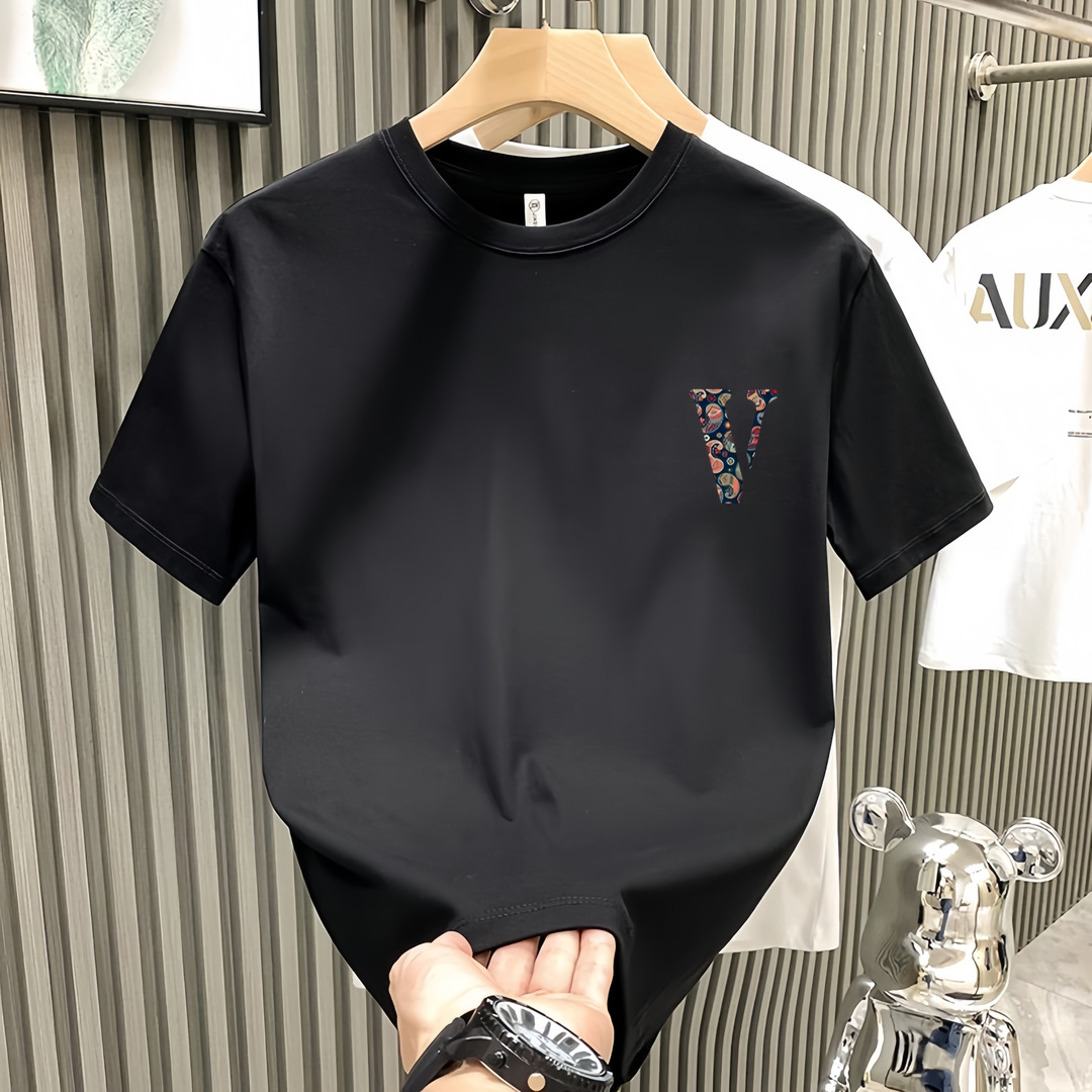 Free delivery Men's T-Shirts Fashionable short sleeved T-shirt for summer comfortable and simple commuting T-shirt