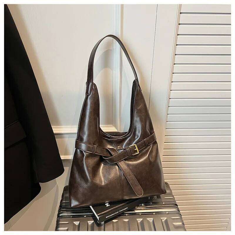 New Autumn and Winter Versatile Simple Shoulder Popular Tote Large Capacity Retro Bag Women Y260204