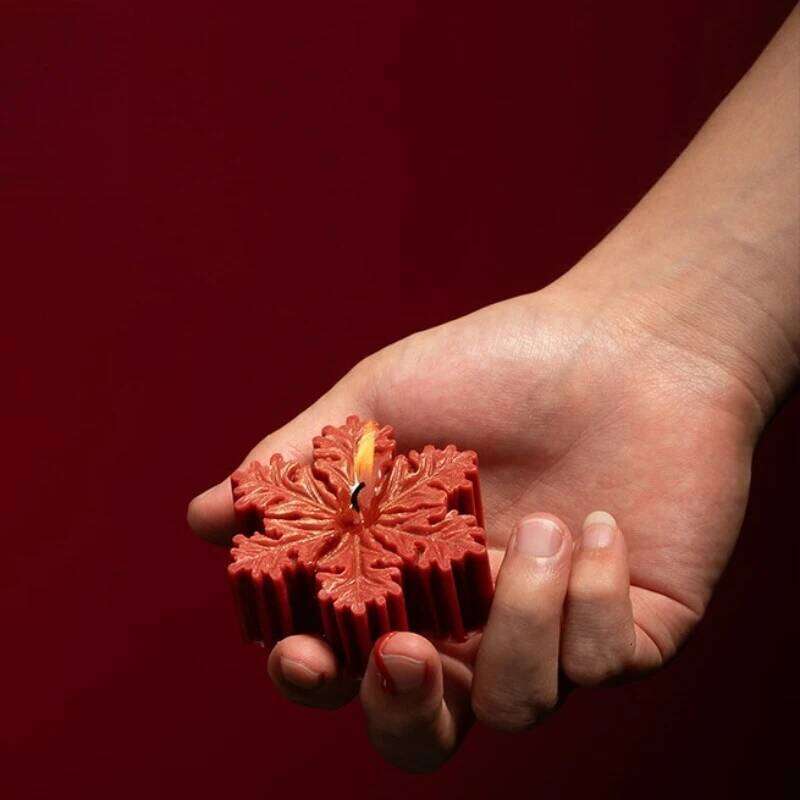 Low Temperature Wax Christmas Three Dimensional Snowflake Aromatherapy Candle Decoration Props Atmosphere Ornaments S260204