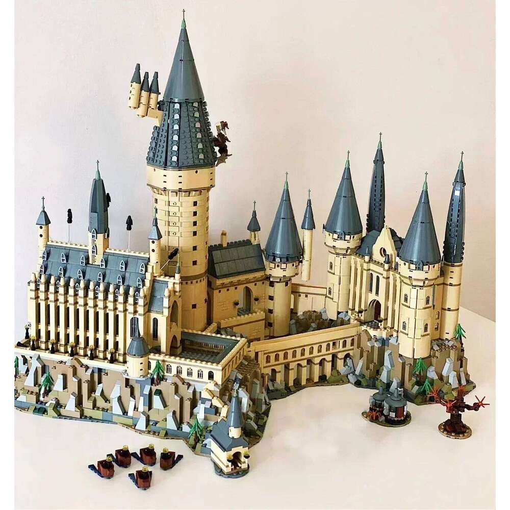 Classic Building Block Castle Model Set 6020 Pcs Compatible 71043 Town Assembly Bricks Birthday Christmas Toys For Kids Gift X260205