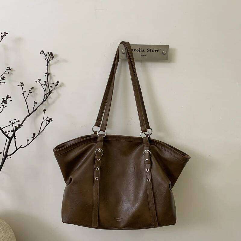 Fashion Large Capacity solid PU Super Cool Women's Shoulder High Quality Spring Casual Versatile Simple Commute Tote Bags Y260204