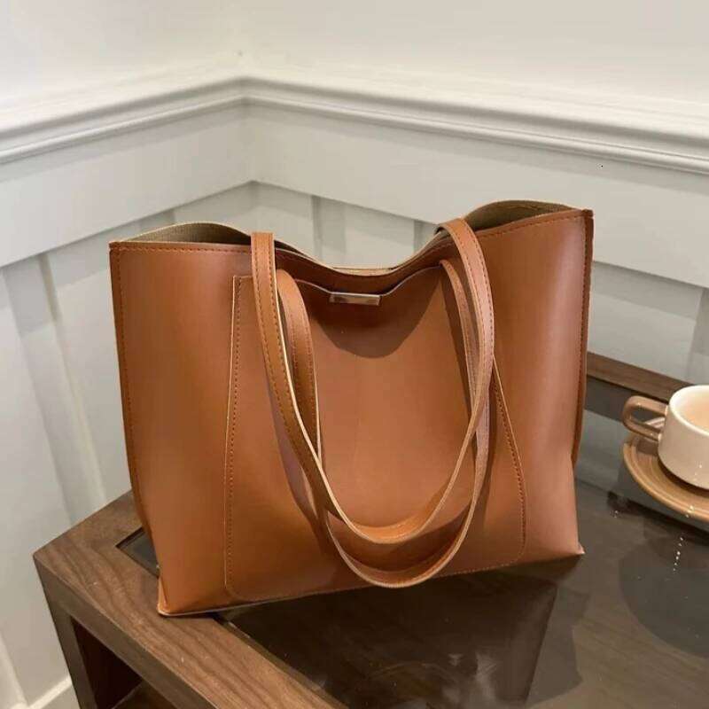 Large-capacity Trendy Tote Bag, New Retro Commuter Handbags, 2026 Winter Trend Korean Shoulder Bags for Women Y260204