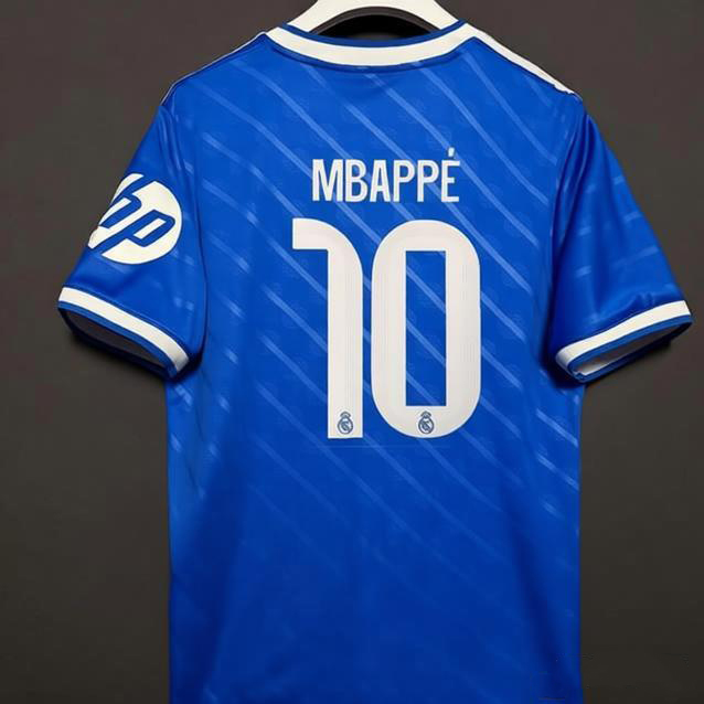 26/27 World Cup jerseys Two-Guest sports events Real Madrid football match Real Madrid jerseys cheer the highest No.10 modric No.7 vinicius No.11 Rodrigo short sleeves.