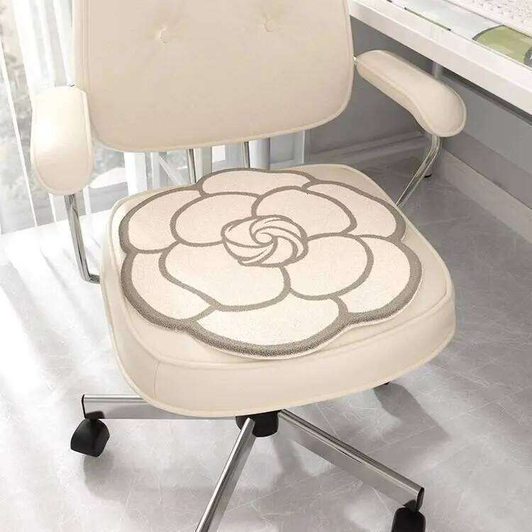 Cushion Light Luxury High End Camellia Shape Winter Office Swivel Chair Tatami Seat Cushion