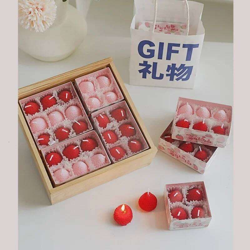 4/6/9PCS Strawberry Shaped Gift Box Handmade Realistic Fruit Scented Aromatherapy Mini Candles Home Decor Gifts S260204 252