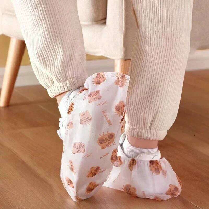 50/100pcs Cartoon Printed Non-Woven Thickened Disposable Indoor Dustproof Anti-Slip Guest No-Remove Shoe Foot Covers S260204 3d3