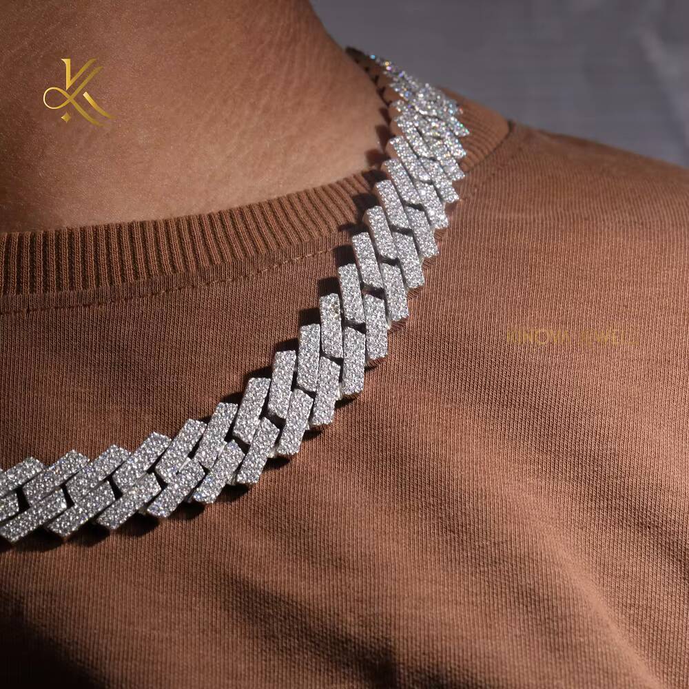 High Quality Hip Hop Neck Chain Designed With Shimmering Moissanite Diamond Style Accents For Modern Jewelry Expression