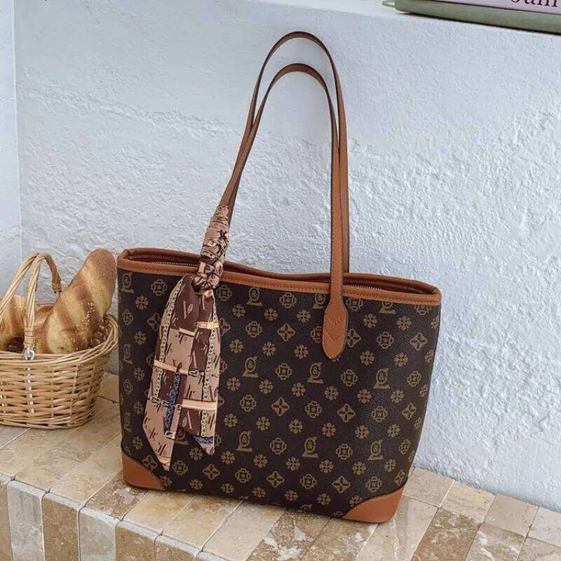 Unique Leisure Business Stylish Handbag For Women With Vintage Crossbody Design And Large Capacity Elegant Y260204