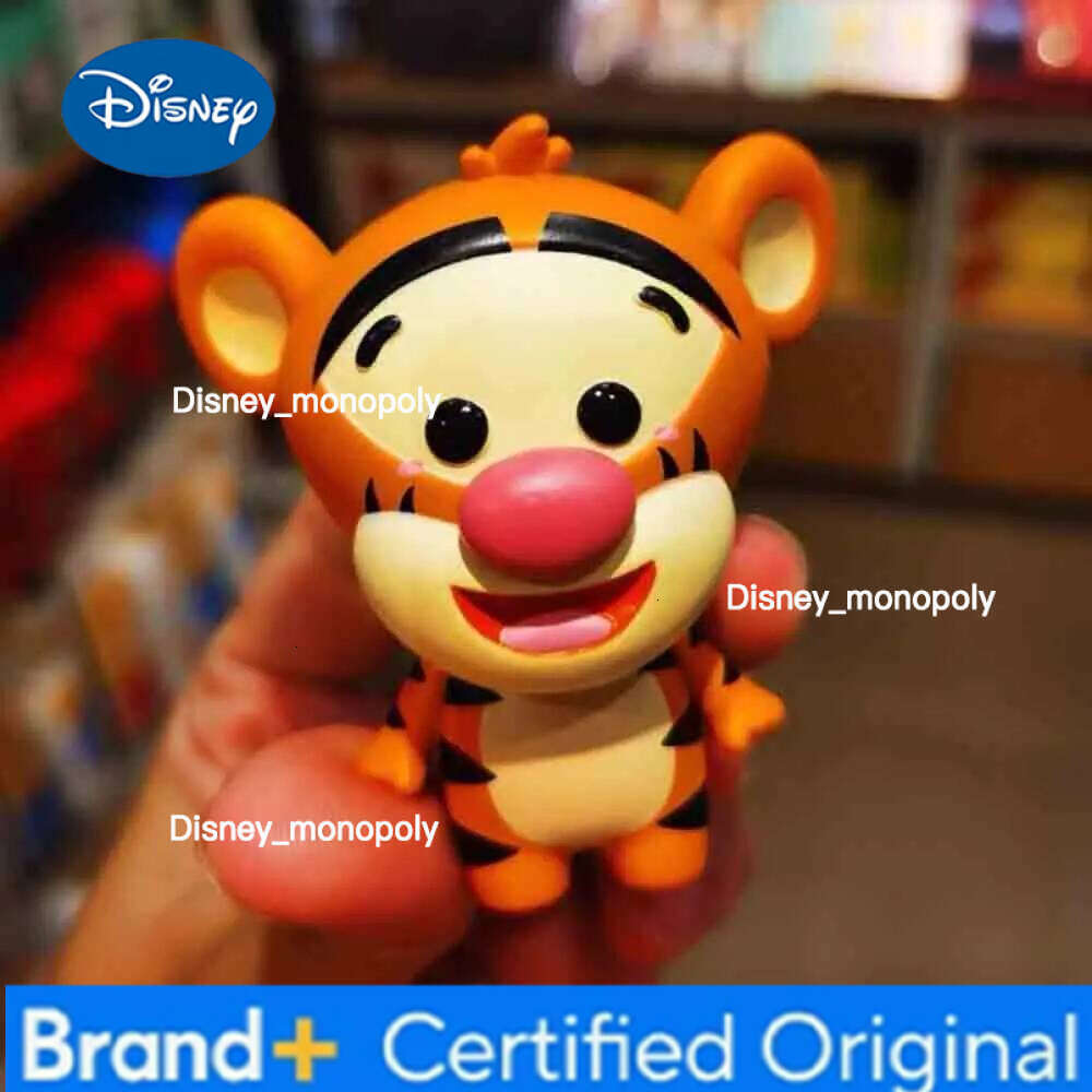 Disney Family Series Winnie the Pooh Piglet Tigger Eeyore Owl Rabbit Roo Tiger Action Figure Toys Gifts for Kids H260205