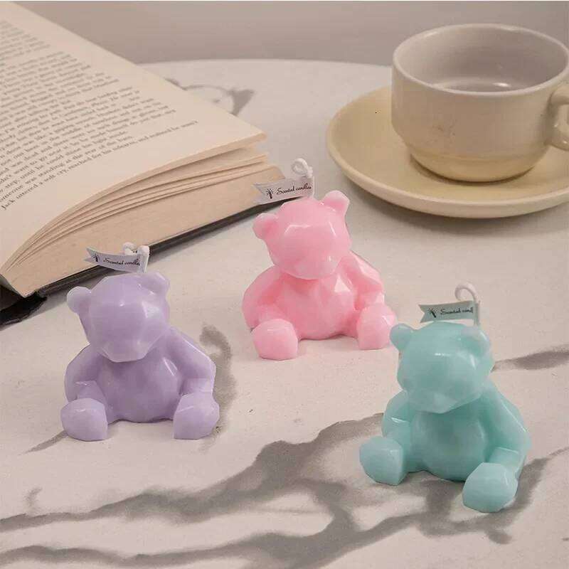 3D Cute Bear Shape Scented Aroma Candle - Home Decoration Ornament, Christmas & New Year Souvenir Gift Festive Decor S260204