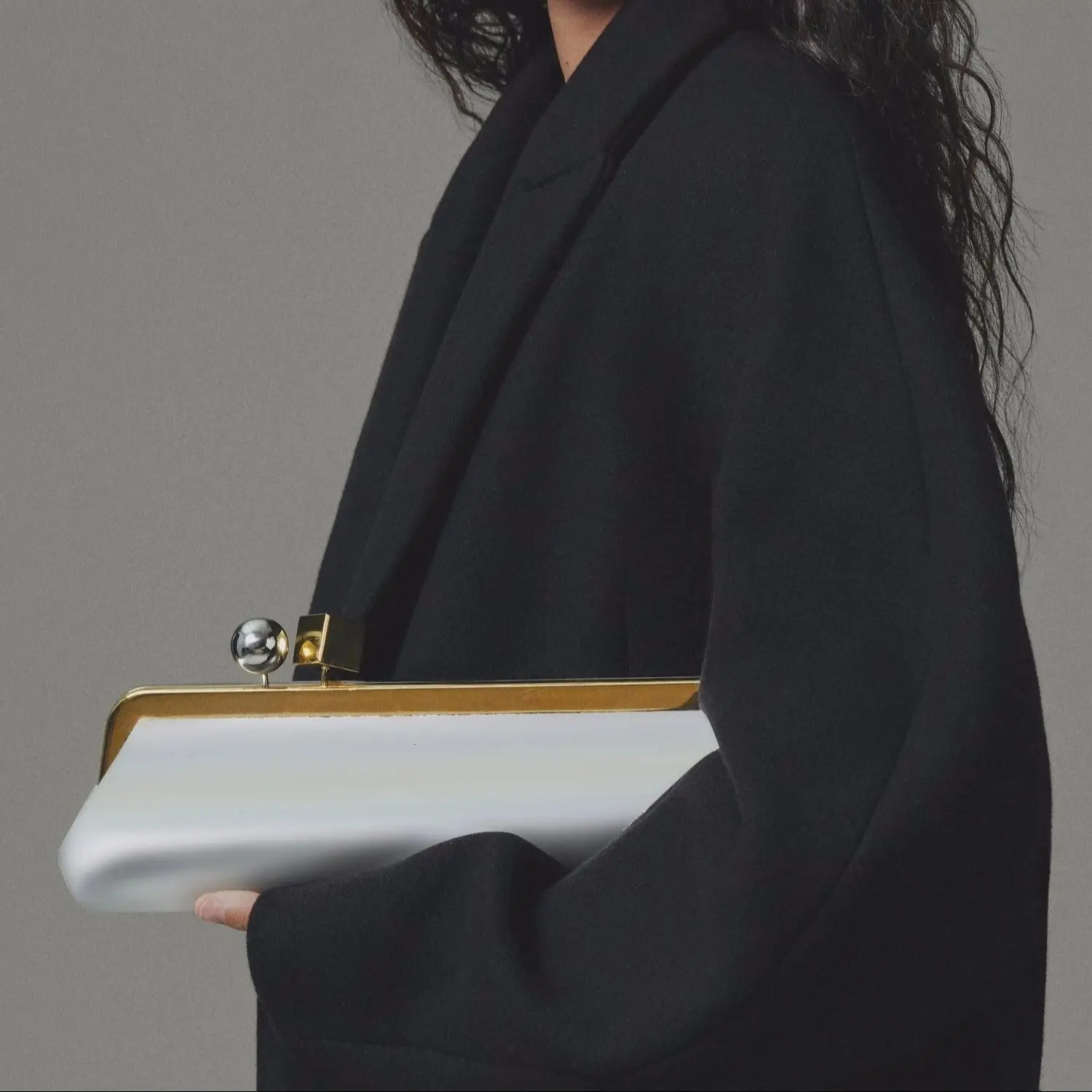 Long Clutch Bag with Removable Shoulder Strap Womens Fashionable Baguette Bag Clip Handbag Purses for Ladies 260124