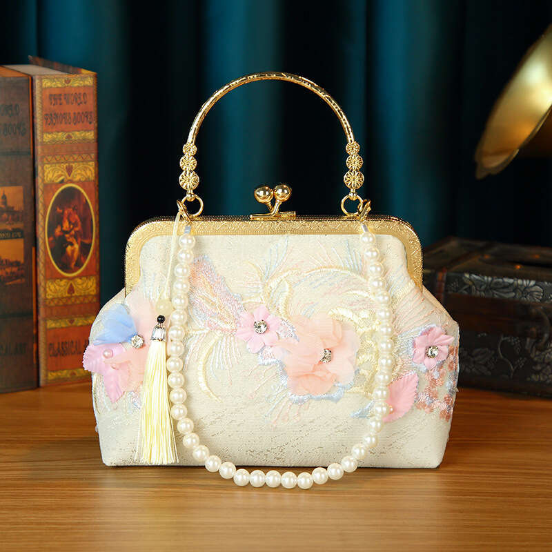 New Arrivals Original Heavy Craft Flower Lace Mesh Socialite Handbag Ancient Style Cheongsam Banquet Rhinestone High-End Women's Bag Evergwish