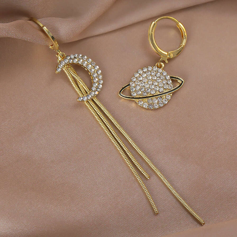 environmentally friendly crossborder moon earrings with unique personality and full diamond temperament long tassel highend earrings with earrings and