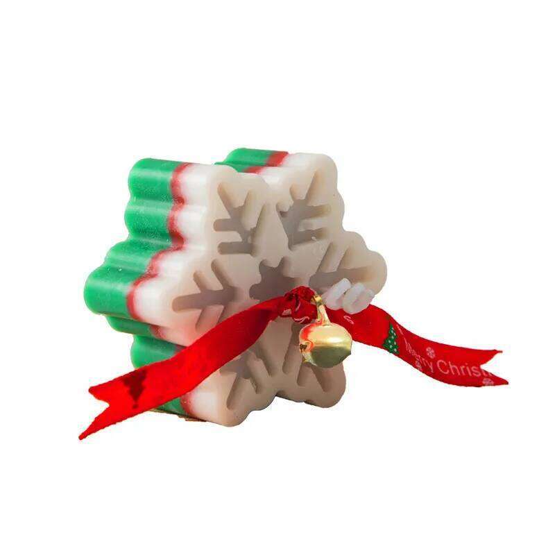 Christmas Day Snowflake Aromatherapy Atmosphere Candle Winter Box Creative Home Decoration Holiday Gift S260204