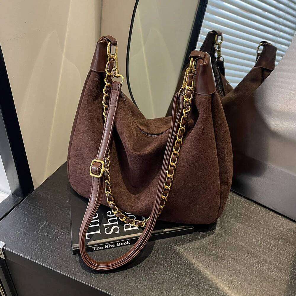 Women Suede Shoulder Adjustable Strap Crossbody with Inner Pocket Underarm Work Travel Bag Y260204