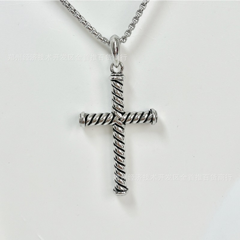Designer David Jewelry Yurmon Yurmannecklace Necklace Yourman TrenTwisted Cross Pendant DN33 S2