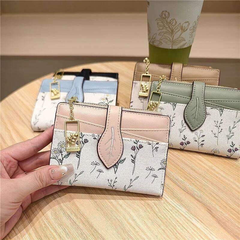 Small Flowers Bag Hasp Thin PU Leather Short Multi Card Zipper Wallet for Women Girl Z260205