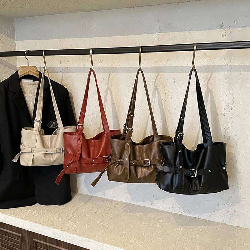 LEFTSIDE Women PU Leather Large Capacity Shoulder 2025 Winter Retro Solid Color Tote Bag Luxury Designer Female Handbags Y260204
