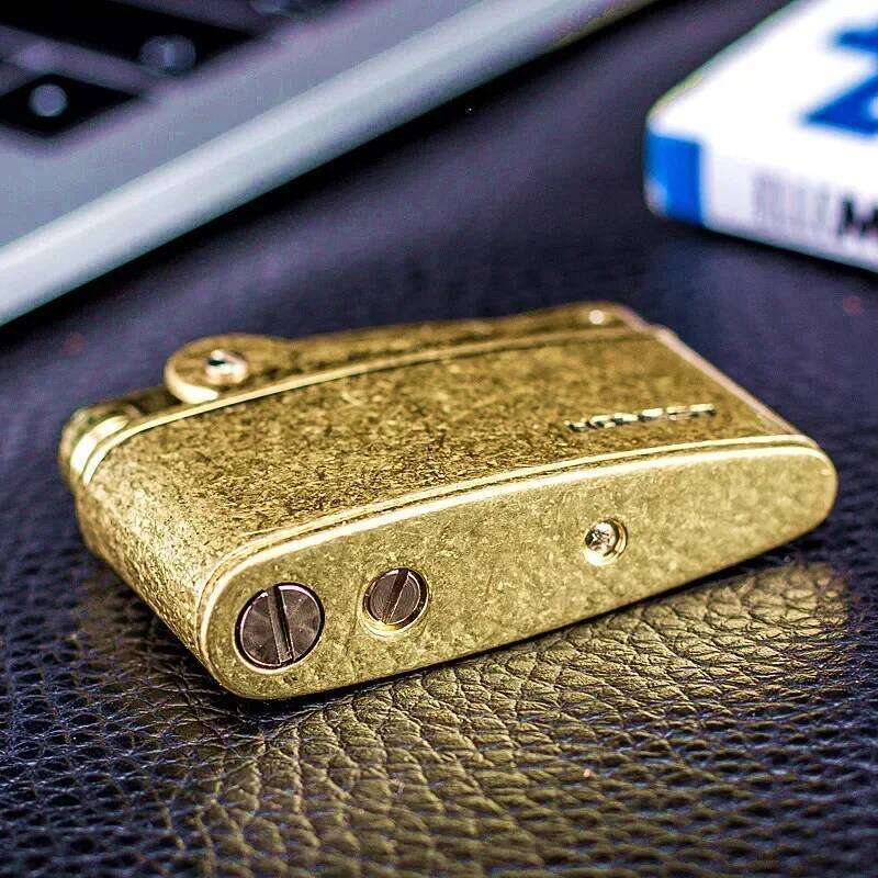 Brass Pressure Ignition Kerosene Lighter Retro Mechanical Gasoline Lighters Cigar Cigarette Accessory Gift for Men S260207