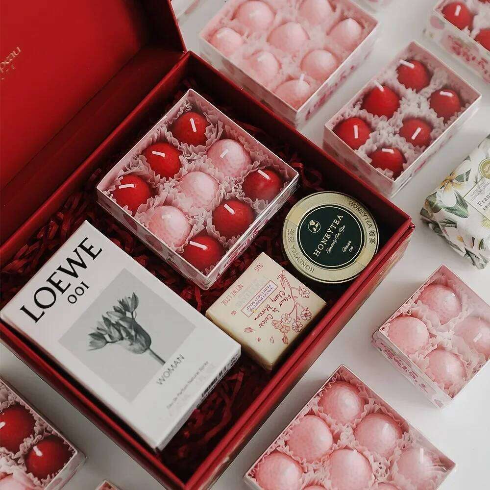 Scented Candle Strawberry Soybean Wax Fragrance Hotel Wedding Birthday Gift Aromatherapy Candles Room Home Decoration Accessorie S260204