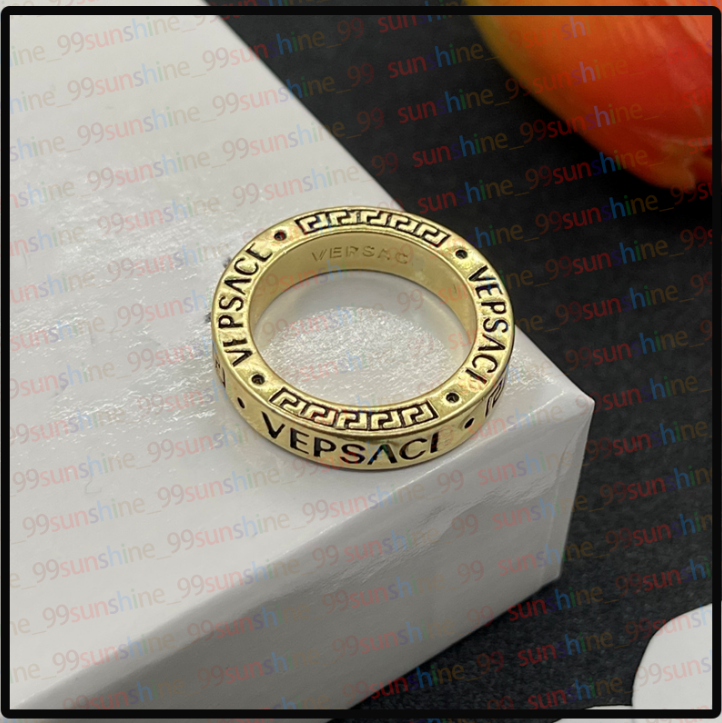 Women's versscce rings, Medusa rings, European and American trends, light luxury, vintage high-end index finger rings, couple rings, designer jewelry