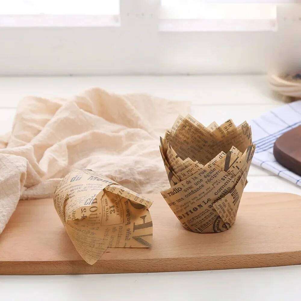 50pcs Newspaper Style Baking Cup Liner Wrapper Molde Cupcake Paper Cups Bakeware Tool for Wedding Birthday Party
