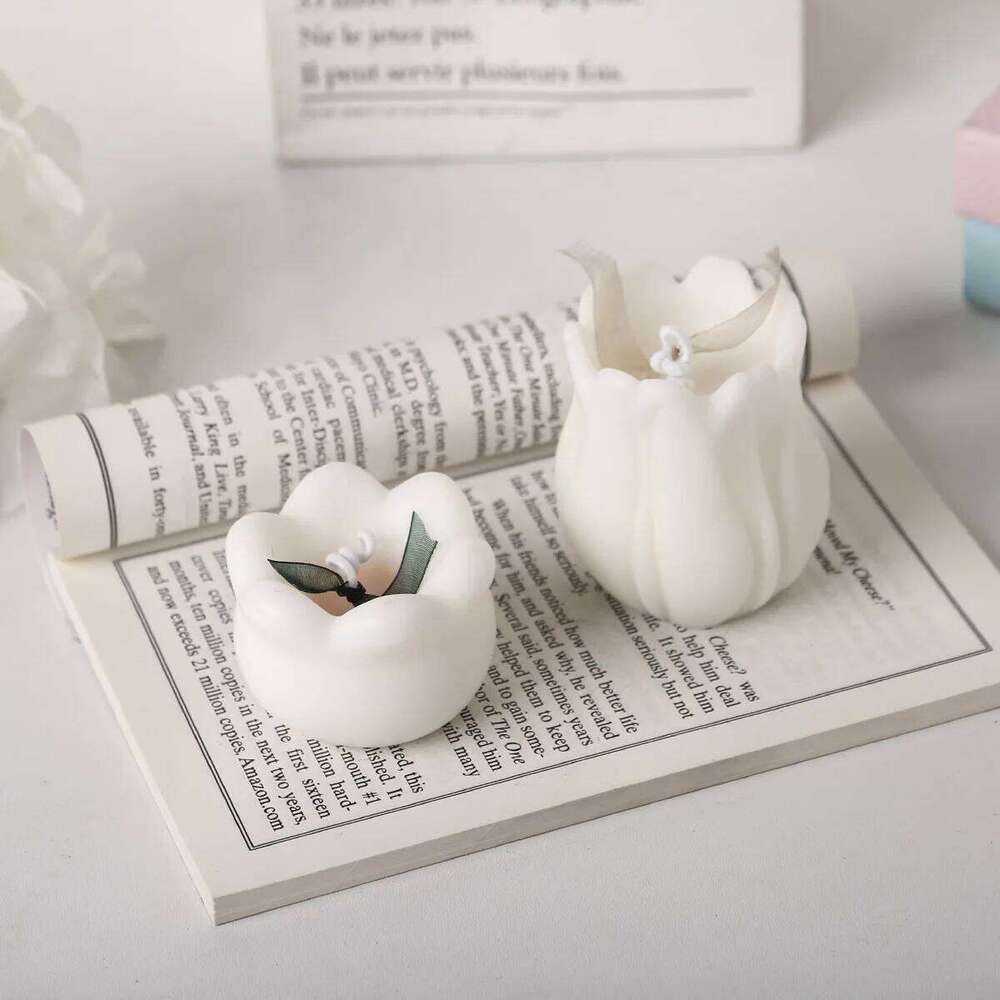 1PC Rose Hydrangea White Lily of The Valley Tulip Flower Valentine's Day Romantic Scented Candle Gift S260204