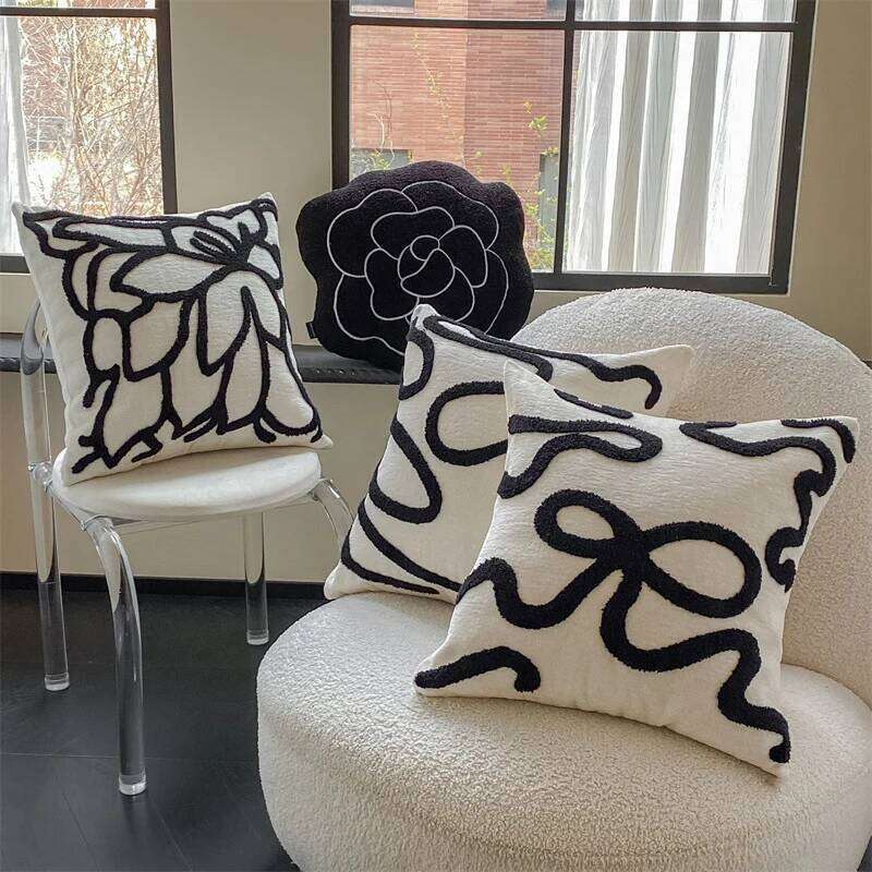 Pillow Case Rose Light Luxury Living Room Chenille Embroidered Sofa Pillow Decorative Cushion Backrest Pillow Cover Home Decor