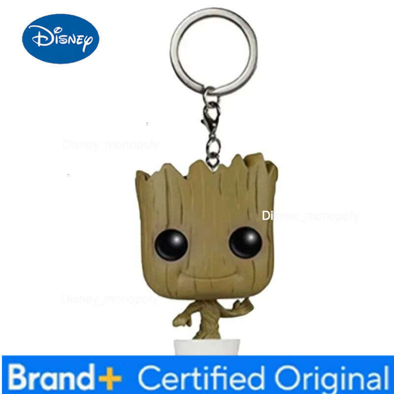 Disney hot Marvel Spider Man Creative Student Pendant Anime Peripheral Men's Car Keychain Fashion Women' Bag Accessories Gifts H260205