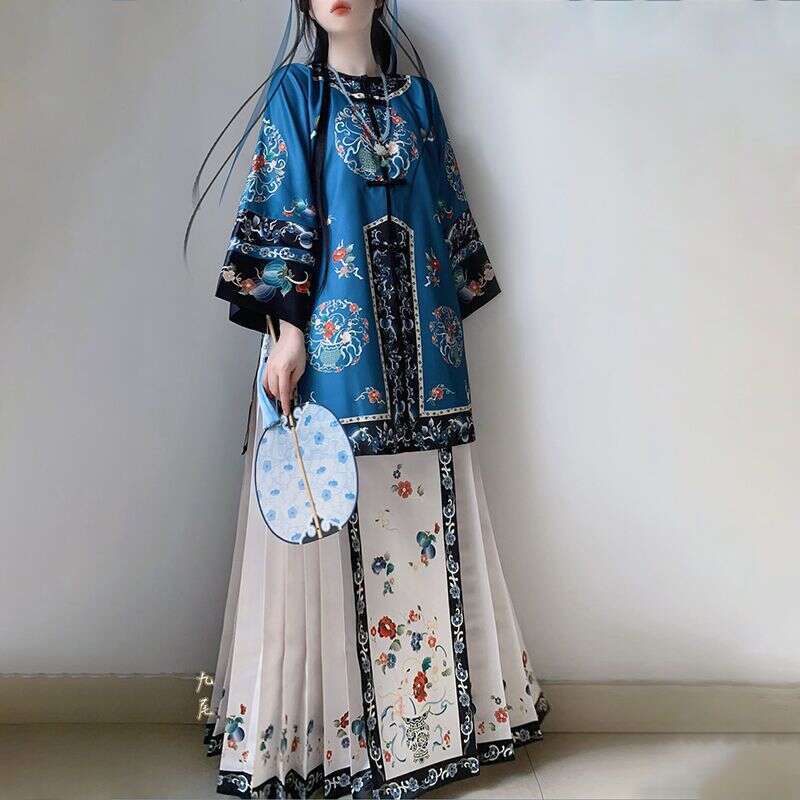 Floral Xiluomaman Women's Qing Dynasty Palace Round Neck Princess National Heavy Embroidery New Spring And Autumn Style