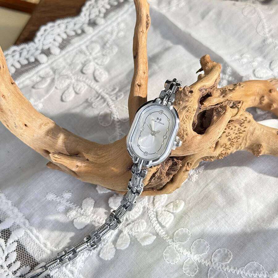 Ladies Vintage Luxury Quartz Elongated Alloy Thin Bracelet Track Shape Case Elegant Lady Commuter Versatile Ellipse Watch Z260206