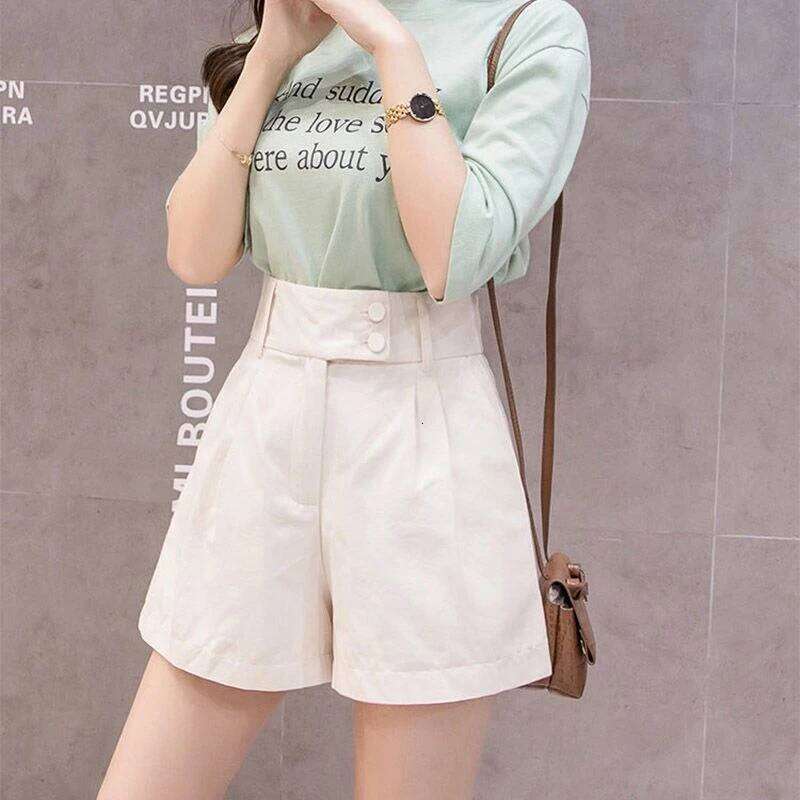 Women's Shorts Yellow Loose Wide High Waist Outdoor To Wear Comfy Streetwear Baggy Female Short Pants Aesthetic Harajuku Fashion XJ260206