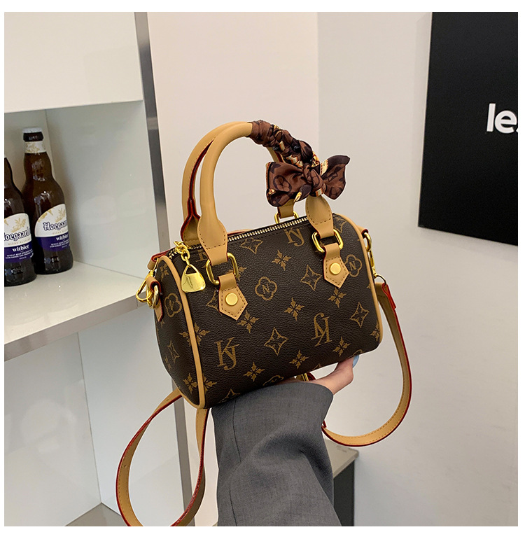 fashion bags luxury brand bags Boston Handheld Silk Scarf 2026 New Printed Bucket Shoulder Crossbody Bag for Women