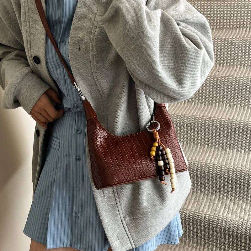 Women Elegant Classic Luxury Leather Shoulder Bag High End Tote Handbag Daily Crossbody Carry Y260205