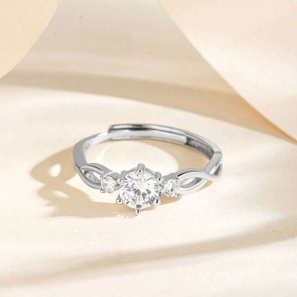 European American Fashion New Vintage Hollow Out Zircon Rings Hip Hop Party Opening Adjustable Ring for Women Gift W260206