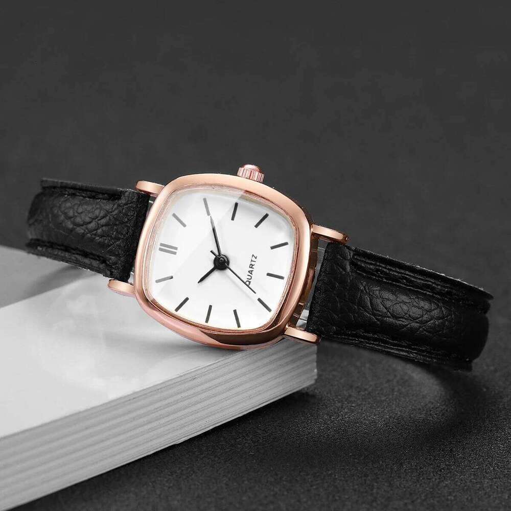 Fashion Minimalism Women Watches Small Square Dial Leather Strap Quartz Watch for Girls ClockWithout Box Z260206