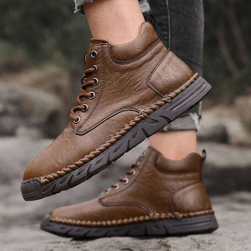 Men's Top High Quality Soft Sole Comfortable Flat Bottom Walking Shoes Classic Versatile Business Casual Bare Boots