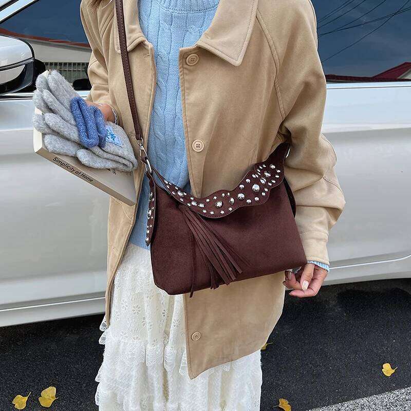 MOODS Fashion Shoulder Bags For Women Rivets Tassels Decored PU Suede Cross Body Bag 2025 Autumn Latest Luxury Designer Handbags Y260205