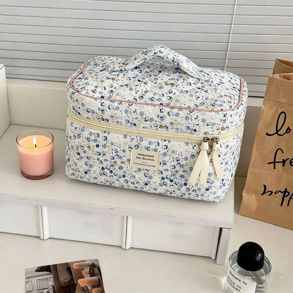 Organizer for Handbag For Traveling Travel Organizers Large Toilet Kit Toiletry Bag Women's Necessaire Pouch Cosmetics Y260206