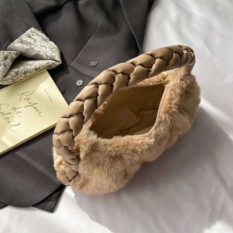 2024 New Furry for Women Fashion Pearl Decor Mini Crossbody Bag Luxury Fluffy Wristlet Tote Handbag Female Gift Y260205