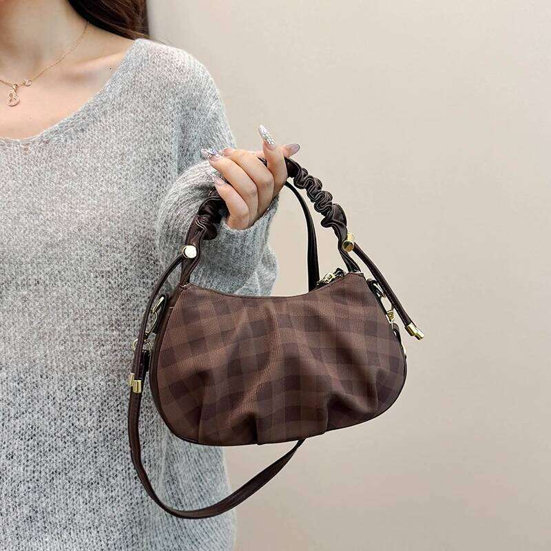 Elegant Women's Leather Classic Stylish Shoulder Bag Luxury Designer Crossbody Tote Handbag For Daily Modern Looks Y260205