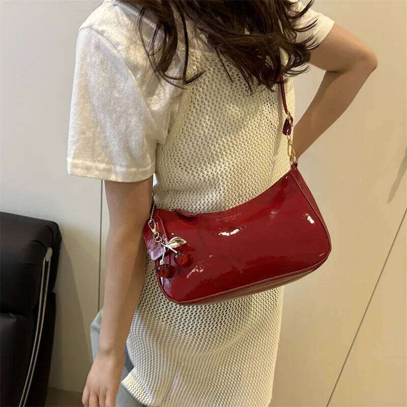 Fashion Retro PU Black Shoulder Crossbody Crescent Classic Cherry Pendant Design Women Armpit Bag Girls Festival Gifts XJ260129