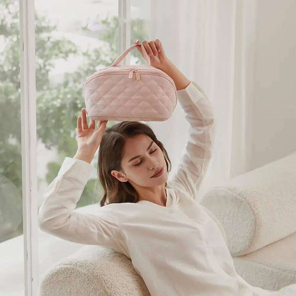 2025 Women Large Capacity Waterproof Quilted Cosmetic Bag Double Layer Travel Toiletry Makeup Multifunctional Organizer Y260206