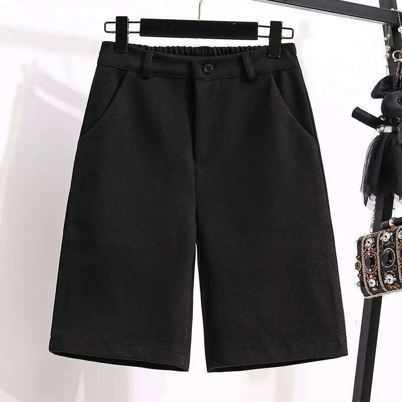 Women's Autumn Winter Solid Color High Waist Button Pockets Woolen Loose Elasticized Straight Casual All-match Wide Leg Shorts XJ260206