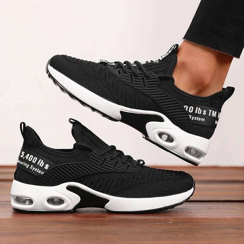 2025 Lightweight Women Breathable Cushioned Sole Sports Gym Outdoor Training Sneakers Quick Dry Fashion Comfort Shoes Men