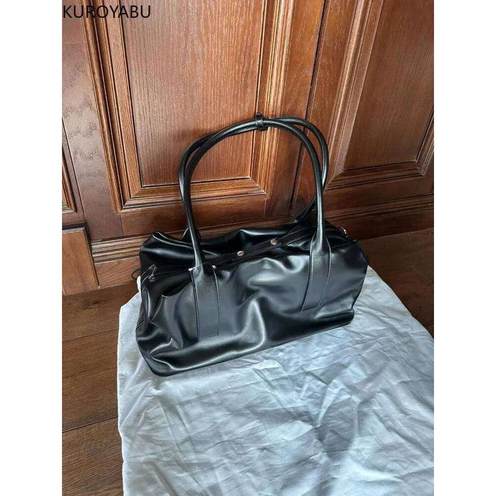 Fashion Leather Tote for 2025 Trends Female Simple Large High Capacity Shoulder Side Handbags and New Women Bag Y260205